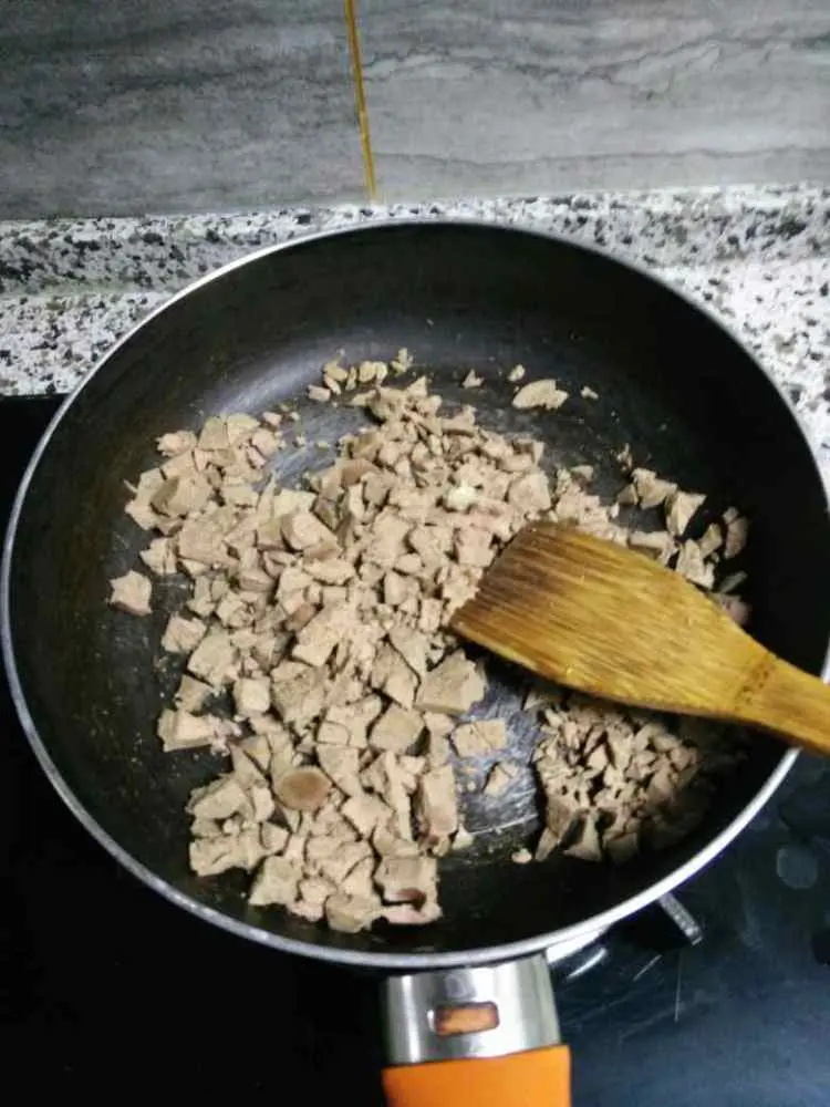 如何给婴儿制作猪肝粉 自制婴儿猪肝粉的三种做法