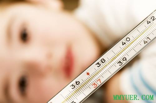儿童发烧后如何快速退烧 物理降温还是药物治疗都可以!