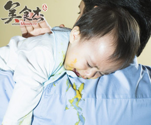 9月大婴儿呕吐没有发热_拉比克偷月骑大没伤害_八个月婴儿,呕吐腹泻两天,伴发热流涕