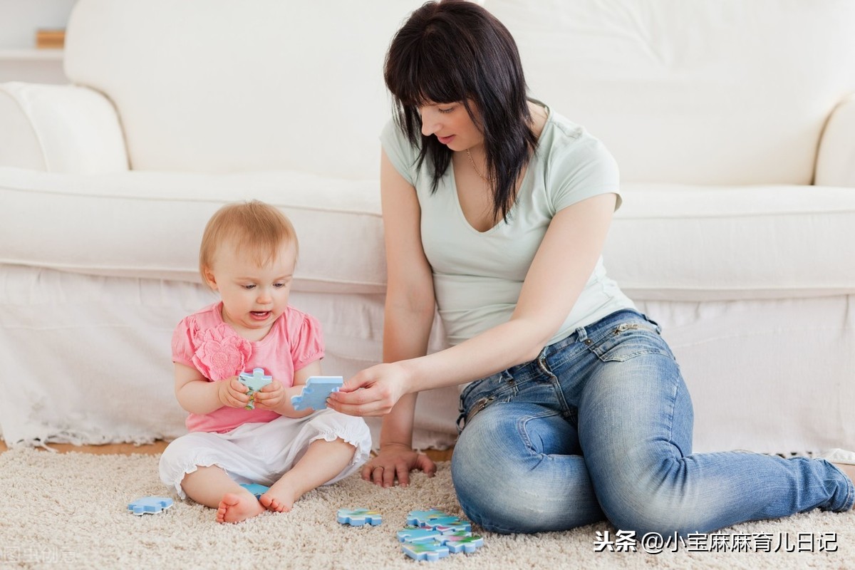 孩子睡姿显示智商和性格，这一种睡姿，说明娃性格好、大脑发育好